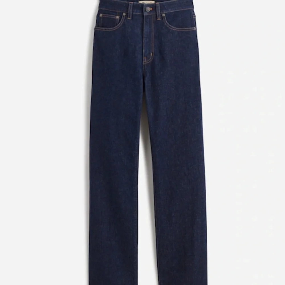 Dark Blue - The Curvy '90s Straight Jeans - Picture 5 of 9